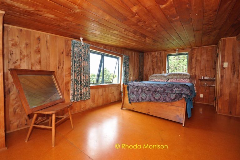 Photo of property in 318 Franklin Road, Paparoa, 0571