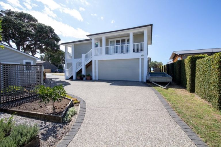 Photo of property in 117 Ladies Mile, Manly, Whangaparaoa, 0930