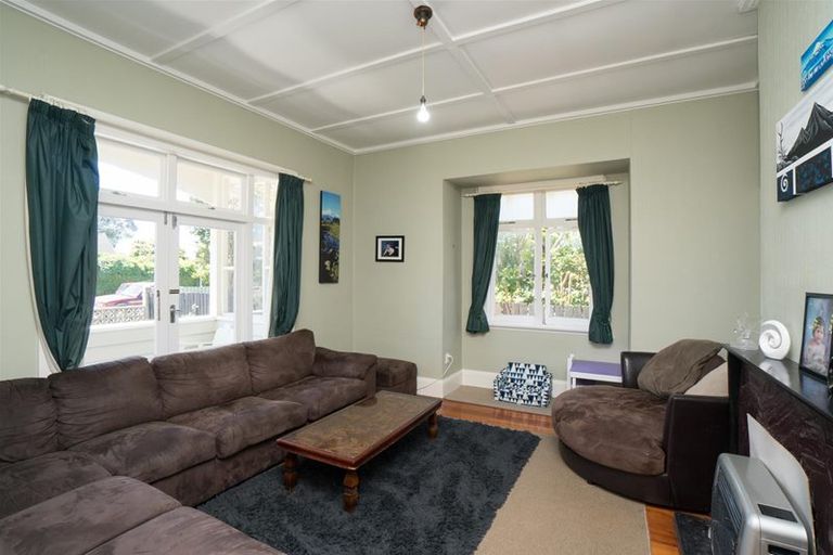 Photo of property in 3 Erin Street, Hawera, 4610