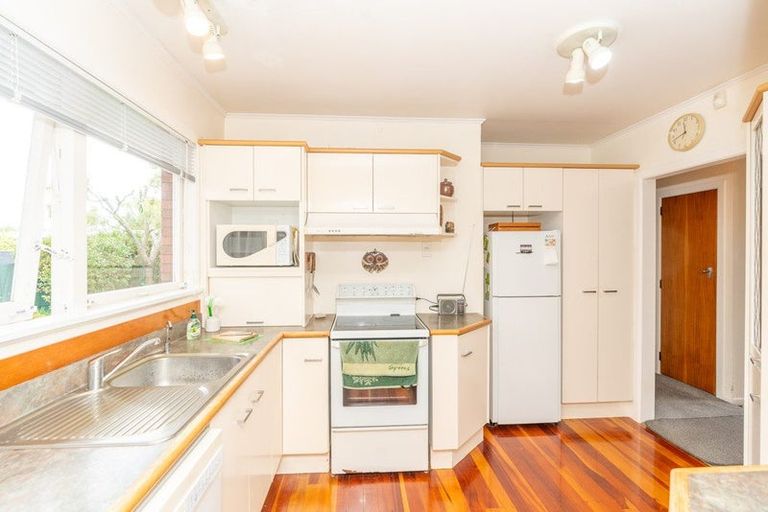 Photo of property in 8 Hillary Street, Chedworth, Hamilton, 3210