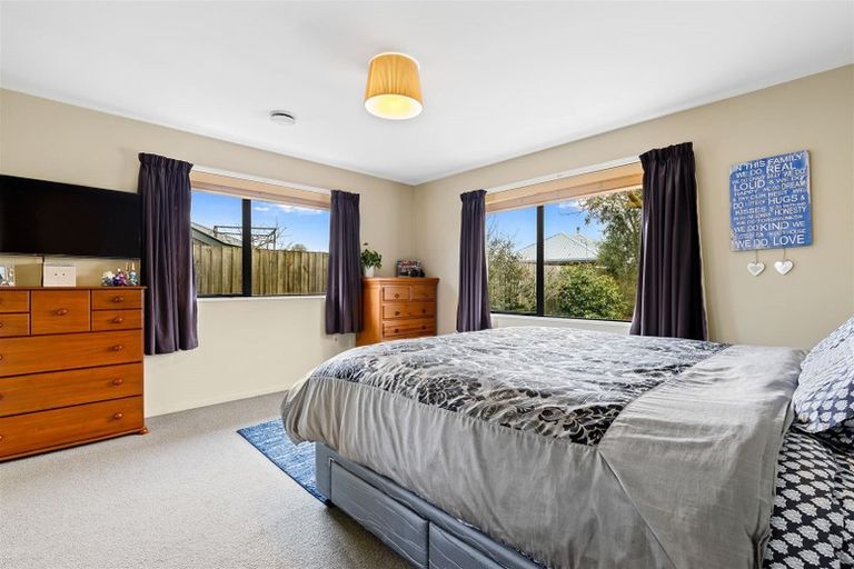 Photo of property in 26 Eders Road, Woodend, 7610