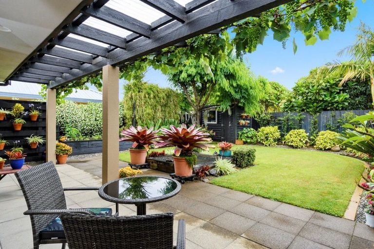 Photo of property in 26 Maesbury Close, Papamoa Beach, Papamoa, 3118