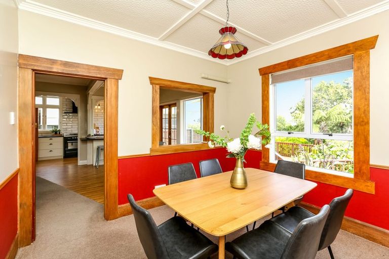 Photo of property in 12 Dorset Avenue, Westown, New Plymouth, 4310