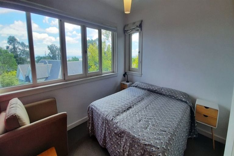 Photo of property in 9 Macmillan Avenue, Cashmere, Christchurch, 8022