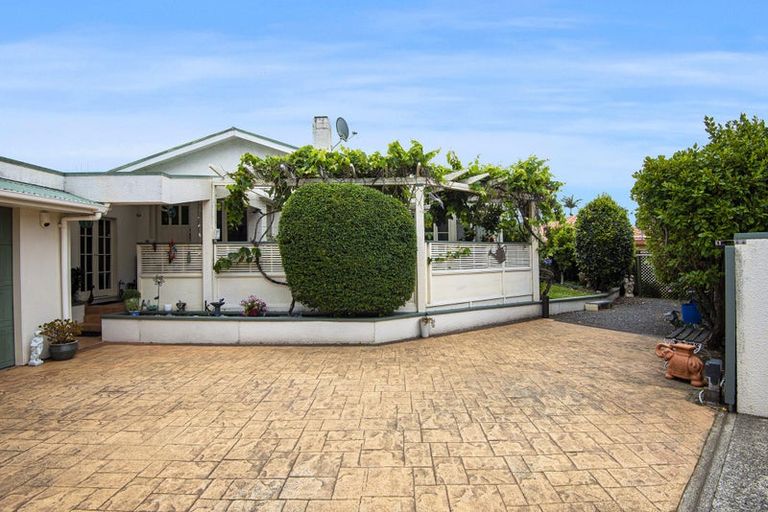 Photo of property in 74 Mains Avenue, Kensington, Whangarei, 0112