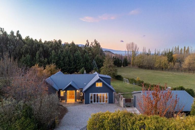 Photo of property in 202 Blackman Road, Blackmans, Alexandra, 9391