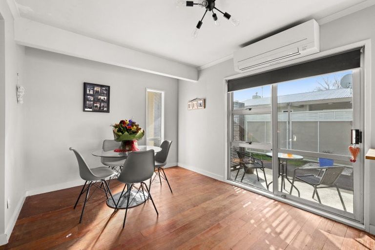 Photo of property in 7 Totara Street, Taradale, Napier, 4112