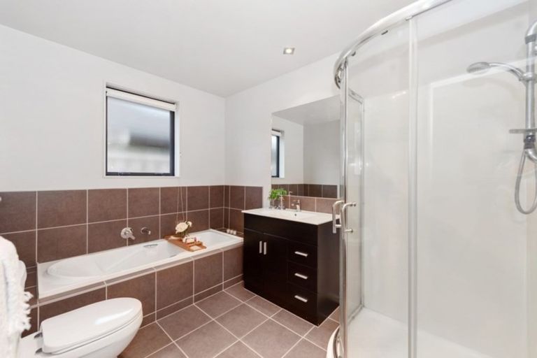 Photo of property in 6 Sutherland Court, Flagstaff, Hamilton, 3210