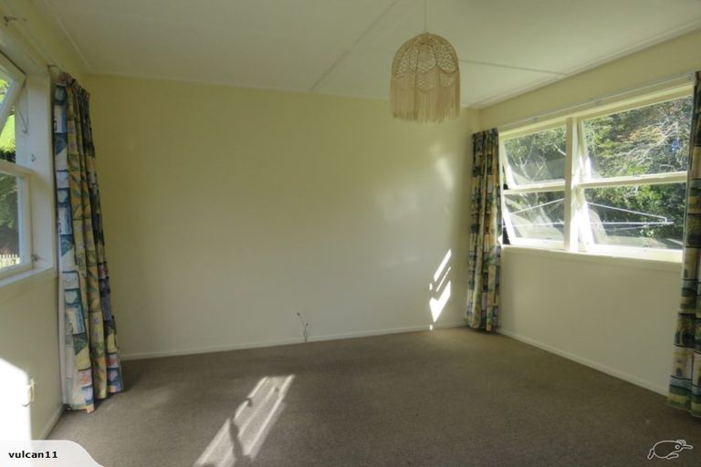 Photo of property in 594 Otaraoa Road, Tikorangi, Waitara, 4383