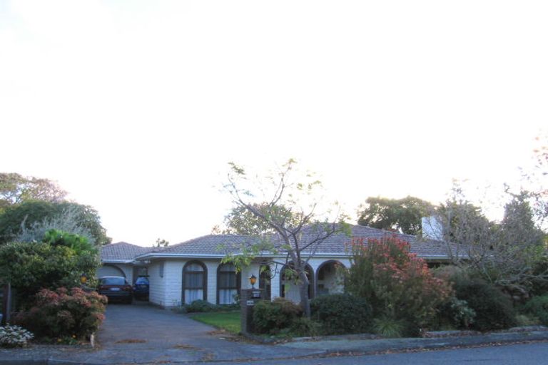 Photo of property in 18 Sunny Glen, Waikanae, 5036