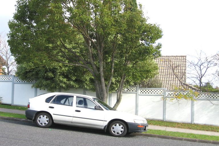 Photo of property in 12 Clydesdale Avenue, Somerville, Auckland, 2014