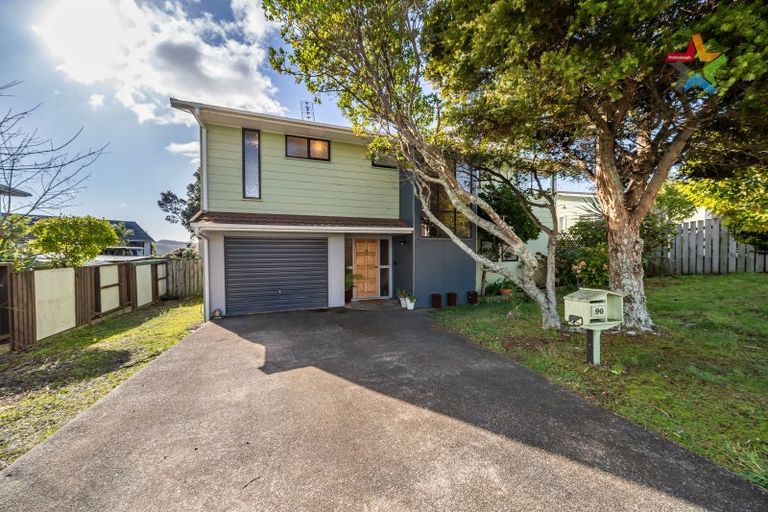 Photo of property in 90 Tweed Road, Papakowhai, Porirua, 5024