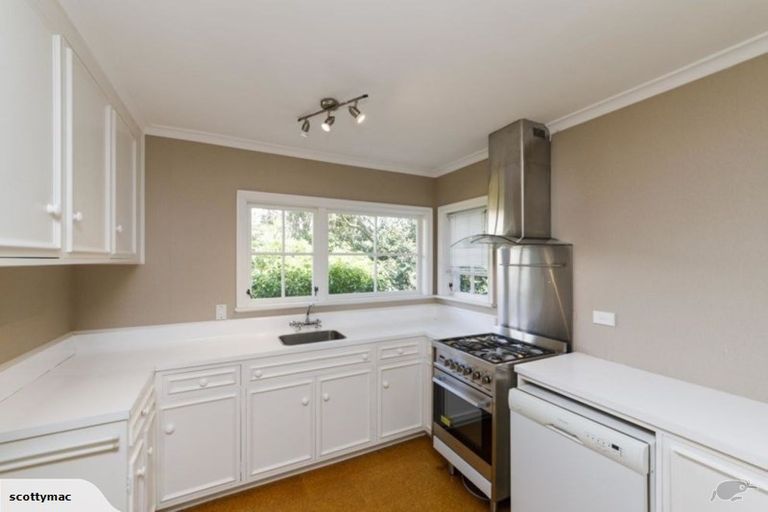 Photo of property in 10a Just Place, West End, Palmerston North, 4410