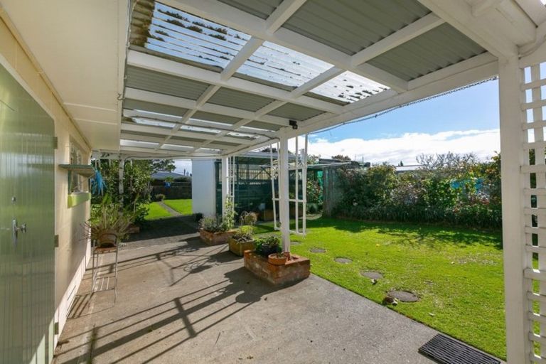 Photo of property in 13 Watene Crescent, Waitara, 4320