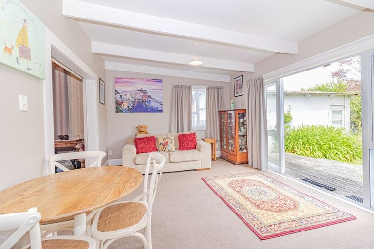 Photo of property in 12 Central Avenue, Gonville, Whanganui, 4501