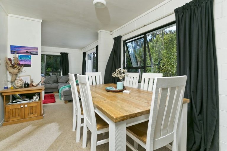 Photo of property in 26 Battenburg Place, Torbay, Auckland, 0630