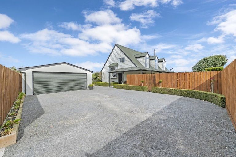 Photo of property in 21a Leeston And Lake Road, Leeston, 7632