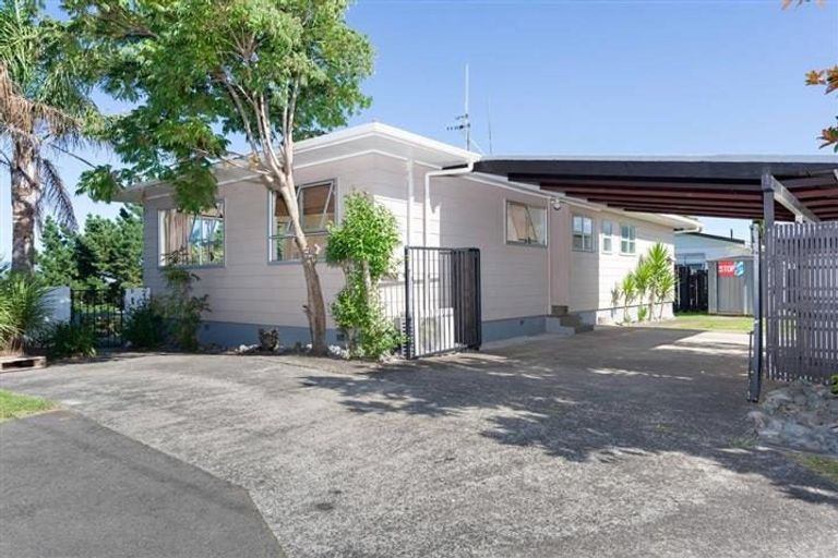 Photo of property in 136 Cambridge Road, Bethlehem, Tauranga, 3110