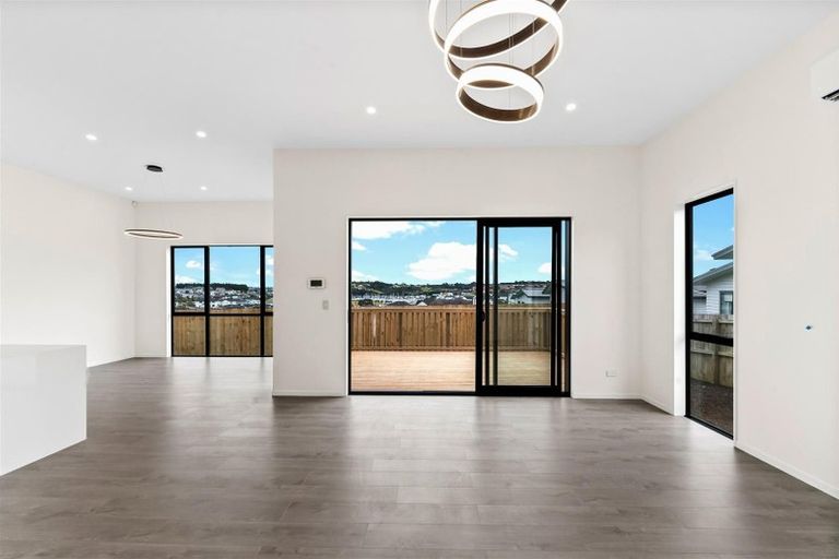 Photo of property in 4 Ta Moko Drive, Gulf Harbour, Whangaparaoa, 0930