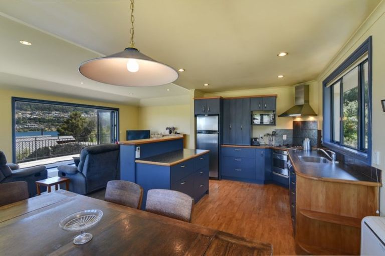 Photo of property in 536a Peninsula Road, Kelvin Heights, Queenstown, 9300