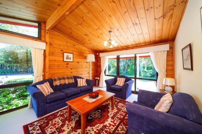 Photo of property in 37 Flint Road West, Stratford, 4332