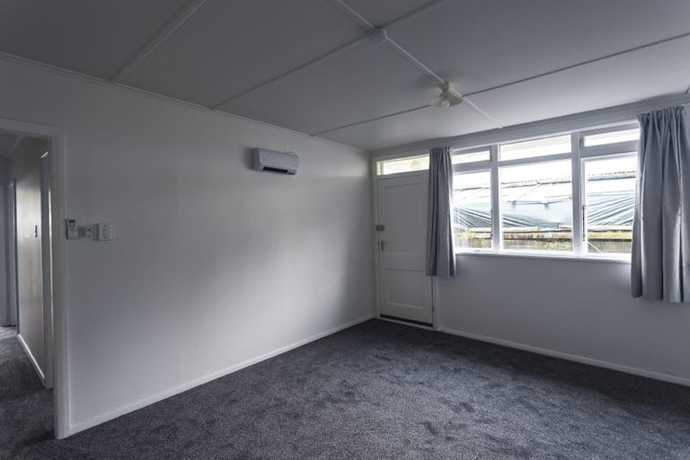 Photo of property in 30-32 Delaney Drive, Stokes Valley, Lower Hutt, 5019