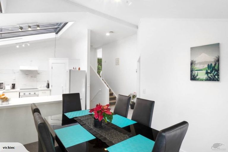 Photo of property in 2/685 East Coast Road, Browns Bay, Auckland, 0630