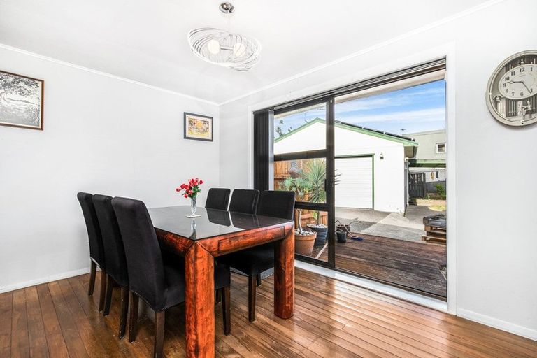 Photo of property in 3 Bowen Street, Manurewa East, Auckland, 2102