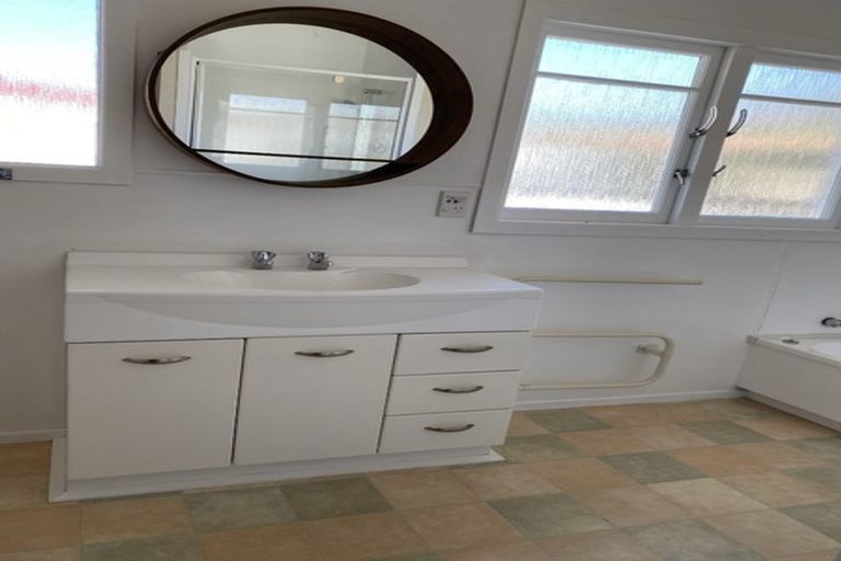 Photo of property in 53 Keyte Street, Kensington, Whangarei, 0112