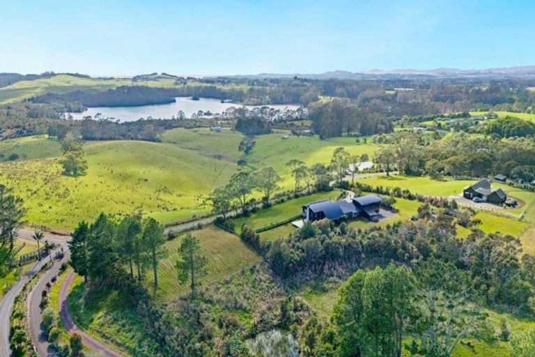 Photo of property in 51 Caprine Road, Waipapa, 0295