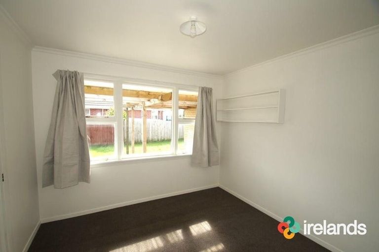 Photo of property in 5 Cheam Street, Dallington, Christchurch, 8061