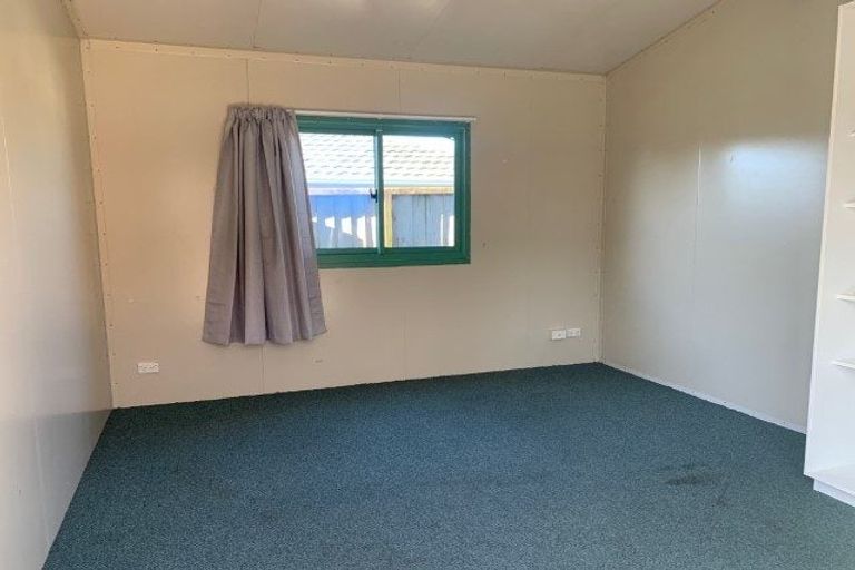 Photo of property in 8a Newnham Terrace, Upper Riccarton, Christchurch, 8041