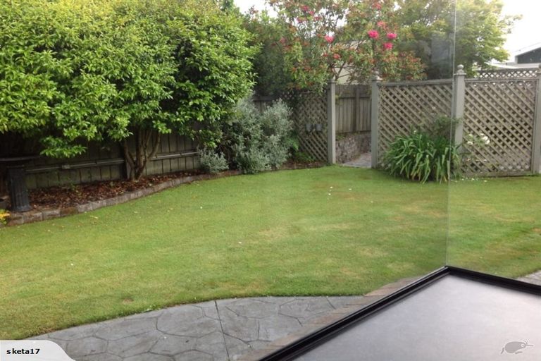 Photo of property in 16a Turon Crescent, Totara Park, Upper Hutt, 5018