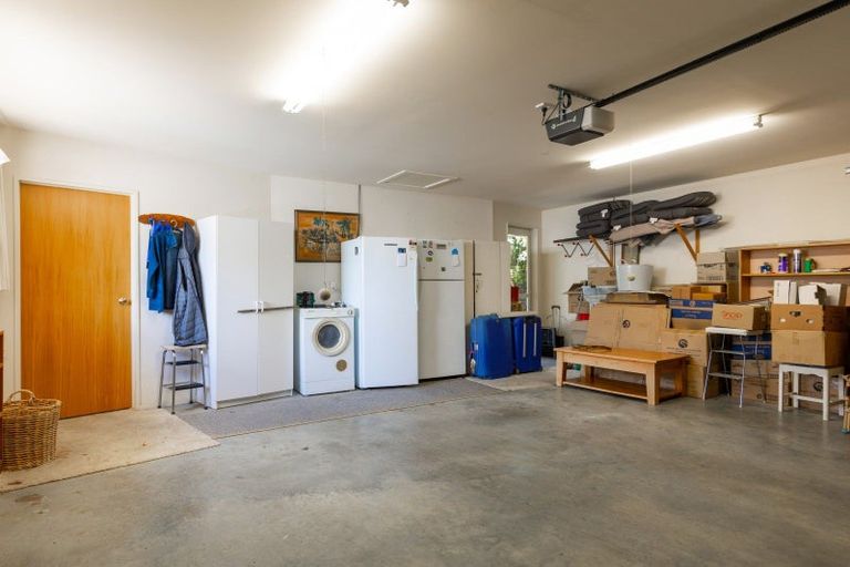 Photo of property in 34 Moana View Road, Waikawa, Picton, 7220