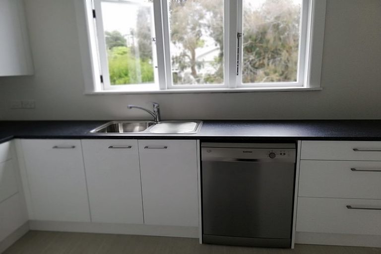 Photo of property in 1/34 Colombo Street, Newtown, Wellington, 6021