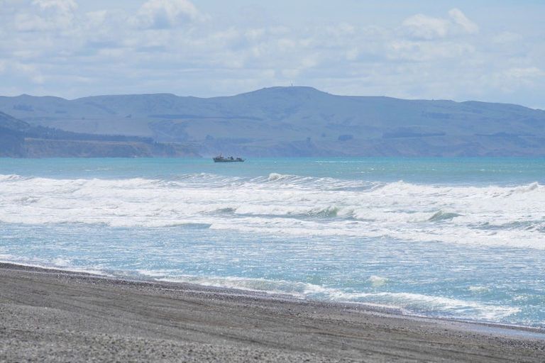 Photo of property in 2 Penfold Square, Leithfield, 7481