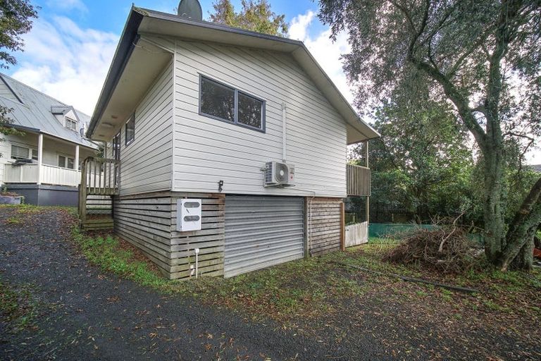 Photo of property in 18 Pinotage Place, Huapai, Kumeu, 0810