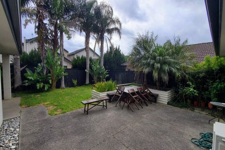 Photo of property in 16 Amapur Place, Flat Bush, Auckland, 2019