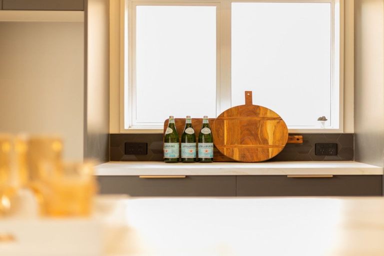 Photo of property in 3b Memorial Avenue, Ilam, Christchurch, 8053