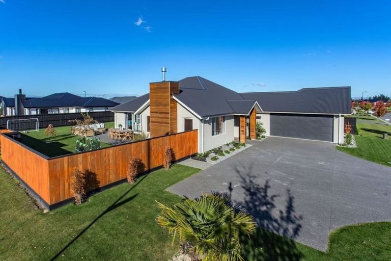 Photo of property in 1 Greenfield Mews, Rangiora, 7400