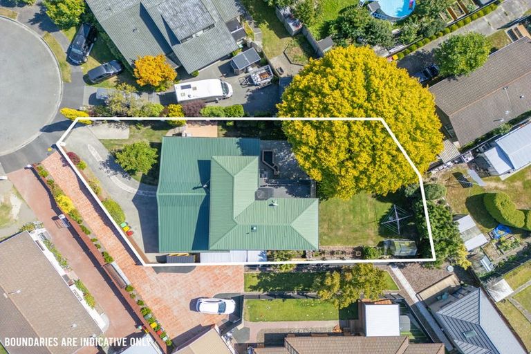 Photo of property in 18 Sunbeam Place, Halswell, Christchurch, 8025