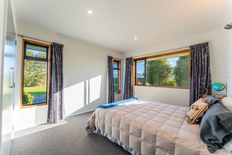 Photo of property in 16 Campbell Forrest Road, Otaio, Timaru, 7971