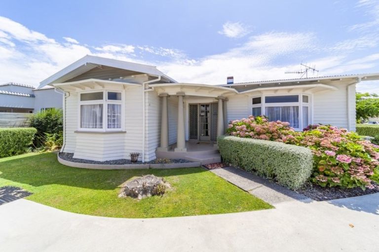 Photo of property in 2 Wilding Avenue, Marewa, Napier, 4110
