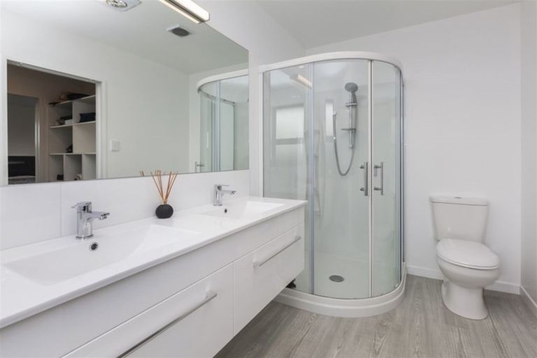 Photo of property in 41 Kingsbridge West, Burwood, Christchurch, 8083