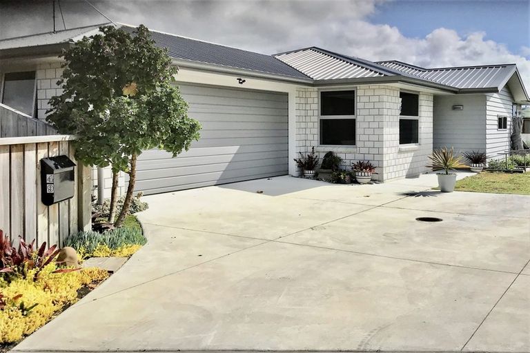 Photo of property in 49 Taioma Close, Papamoa, 3118