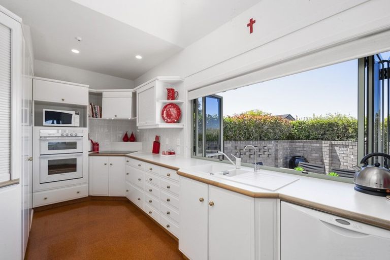 Photo of property in 5 Kahurangi Drive, Rangatira Park, Taupo, 3330