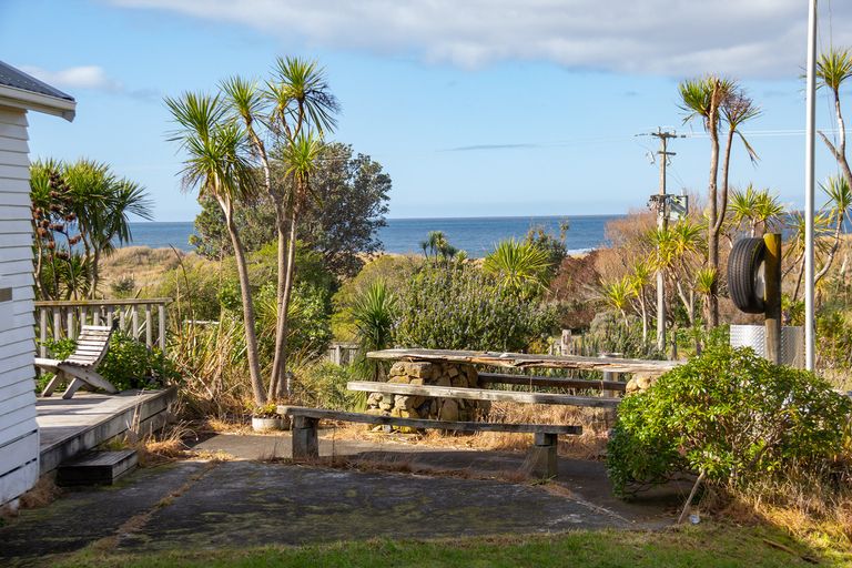 Photo of property in 1 Sandy Bay Drive, Mataikona, Tinui, 5889