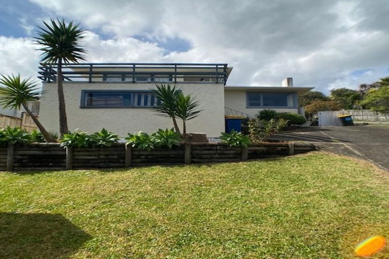 Photo of property in 79 Monarch Avenue, Hillcrest, Auckland, 0627