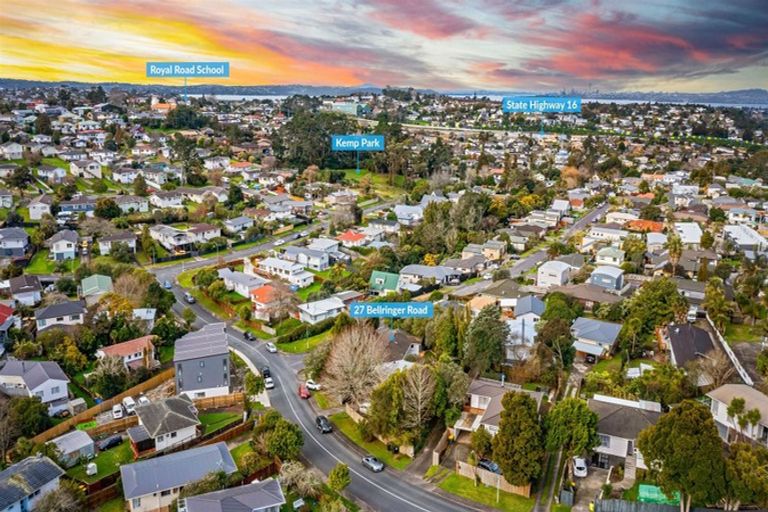 Photo of property in 27 Bellringer Road, Massey, Auckland, 0614