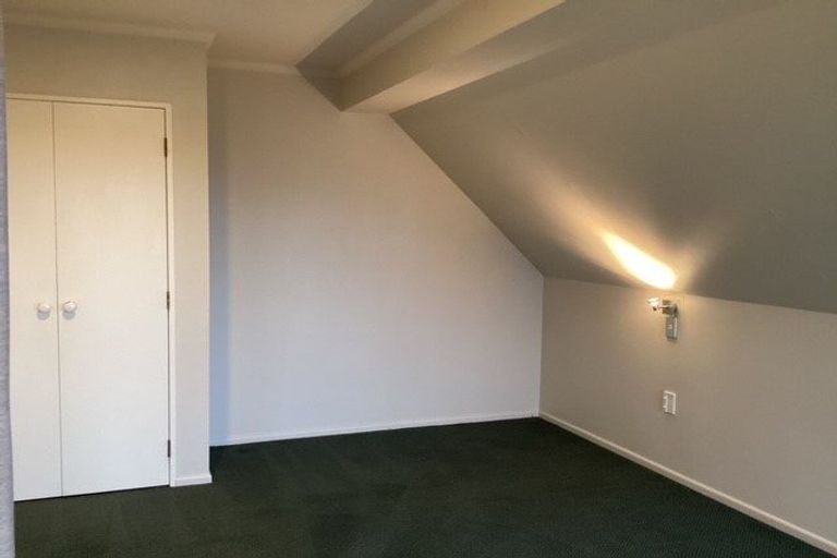 Photo of property in 58 Simla Avenue, Havelock North, 4130